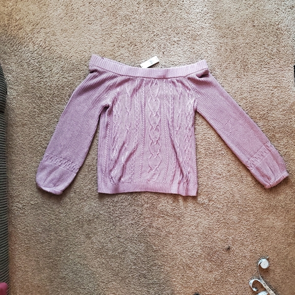 Off the Soulder Sweater - Picture 3 of 4